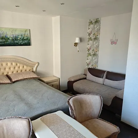 Apartamentai Flora Lägenhet